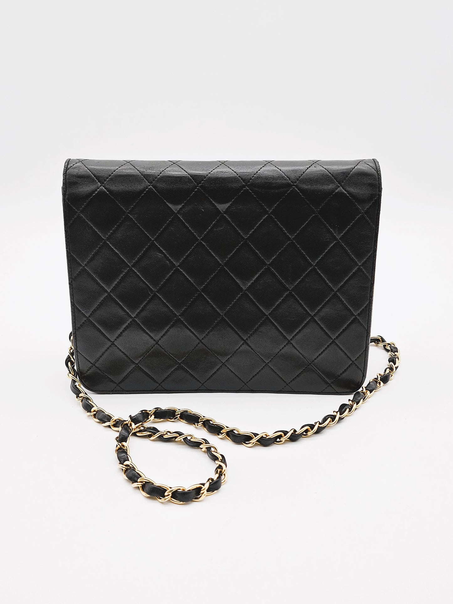 CHANEL Vintage Matelassé Chain Single Flap Shoulder Bag