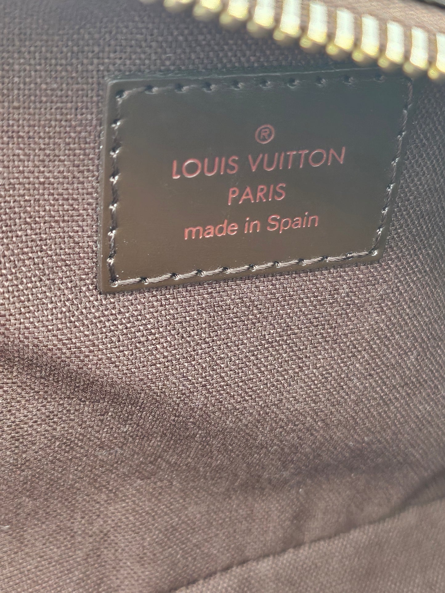 LOUIS VUITTON Damier Ebene Geronimos Slingbag