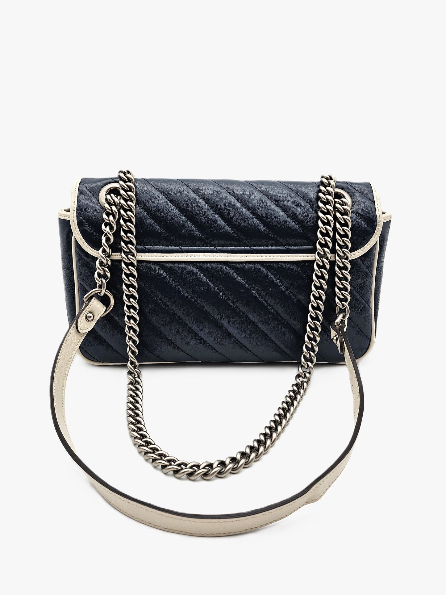 GUCCI GG Marmont Flap Bag