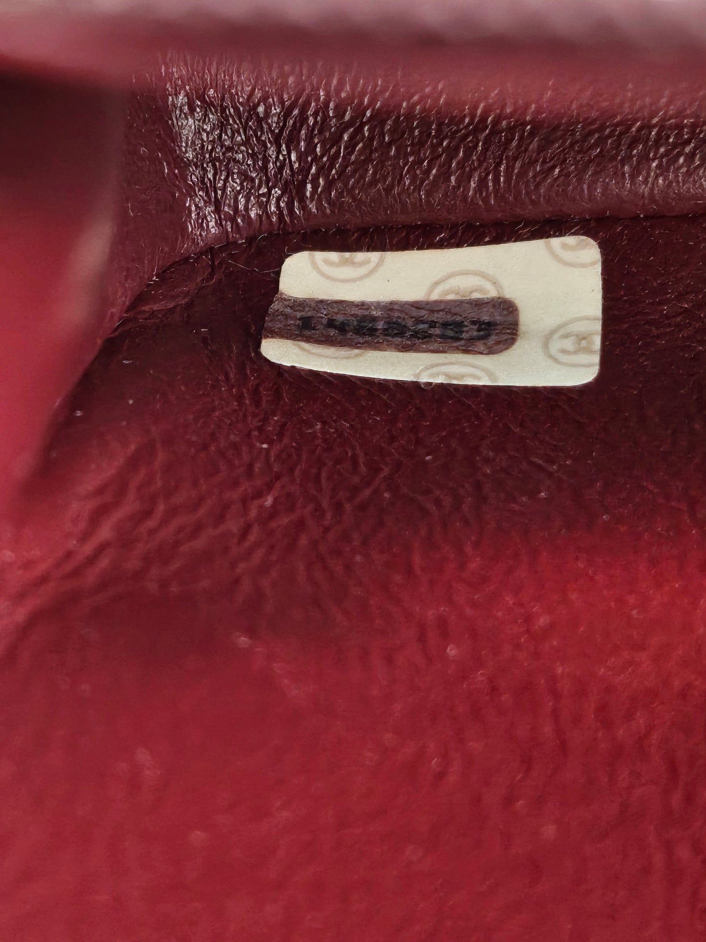 CHANEL Vintage Matelassé Single Flap Bag
